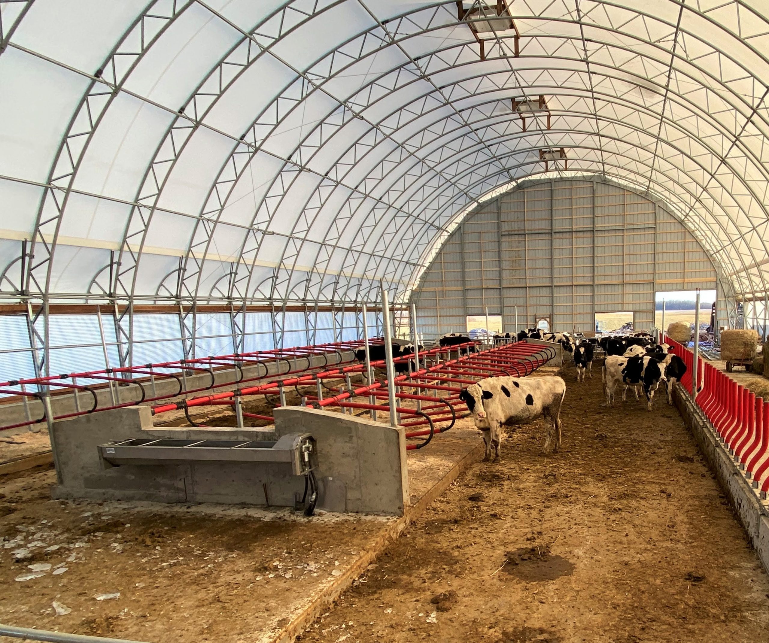 Série CC-72x120_concrete_agriculture_interior3-échelle